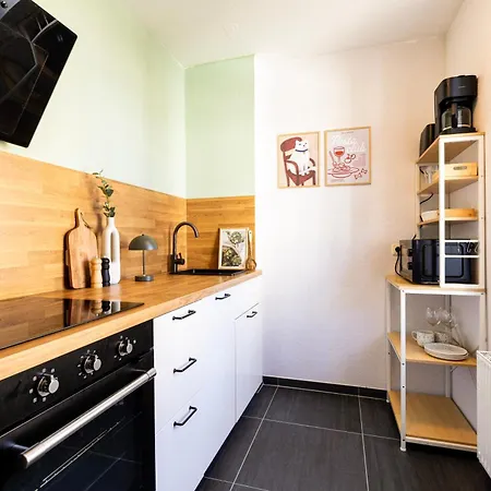 Staytime - Cedar Apartment