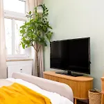 Staytime - Cedar *